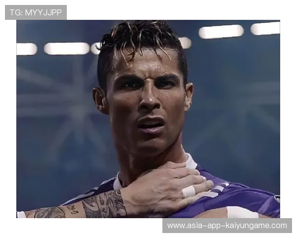 皇马C罗沉默引发离队与续约讨论