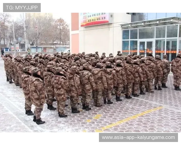 俱乐部开展冬训体能拉练 提升耐力与意志力，体校冬训方案